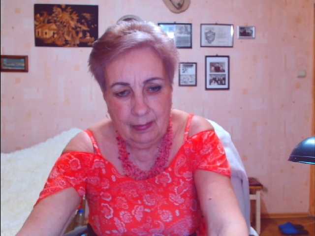 Kira9476's BongaCams show and profile