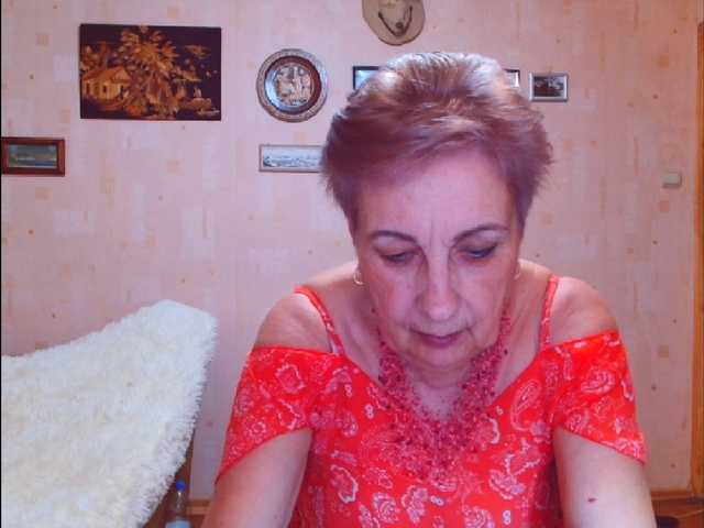 Kira9476's BongaCams show and profile