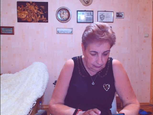 Kira9476's BongaCams show and profile