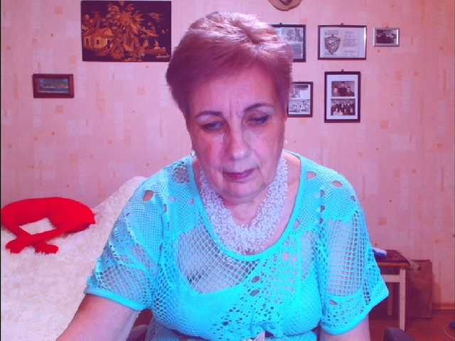 Kira9476's BongaCams show and profile