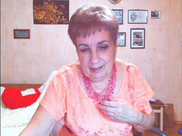 Kira9476's BongaCams show and profile