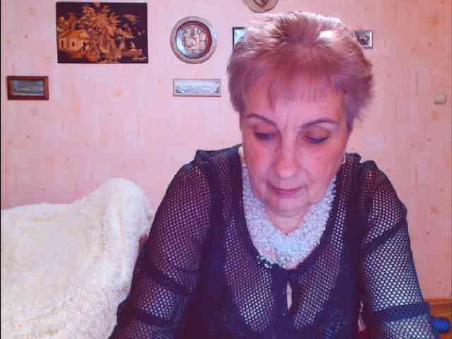 Kira9476 Live Webcam on BongaCams