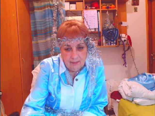 Kira9476 Live Webcam on BongaCams