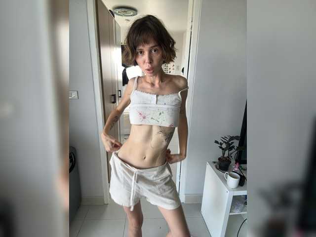 thechloee's BongaCams show and profile