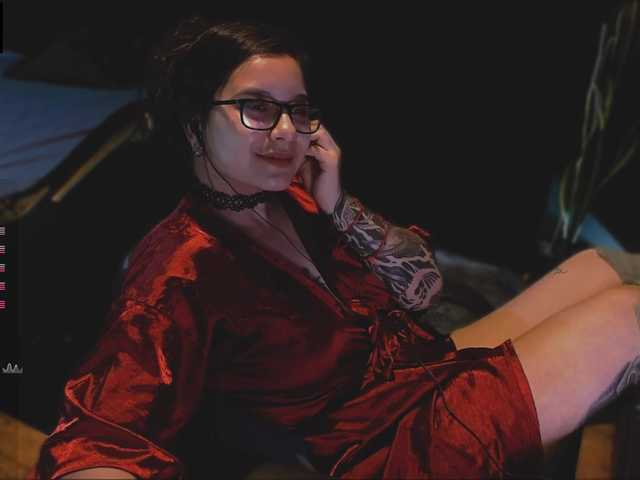 LilithDark's BongaCams show and profile