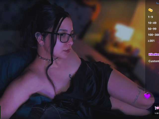 LilithDark's BongaCams show and profile