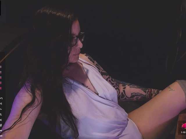 LilithDark's BongaCams show and profile