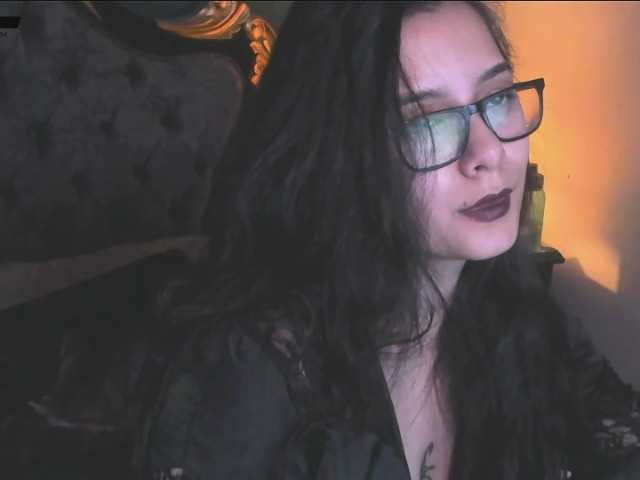LilithDark's BongaCams show and profile