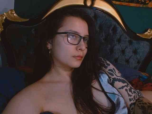Lilith_mystic webcam