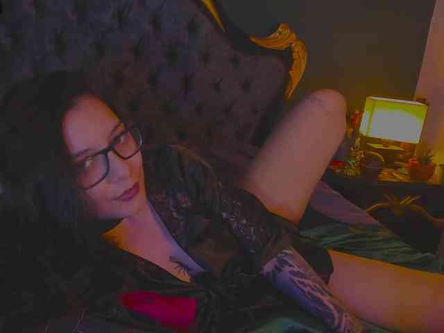 Lilith_mystic webcam
