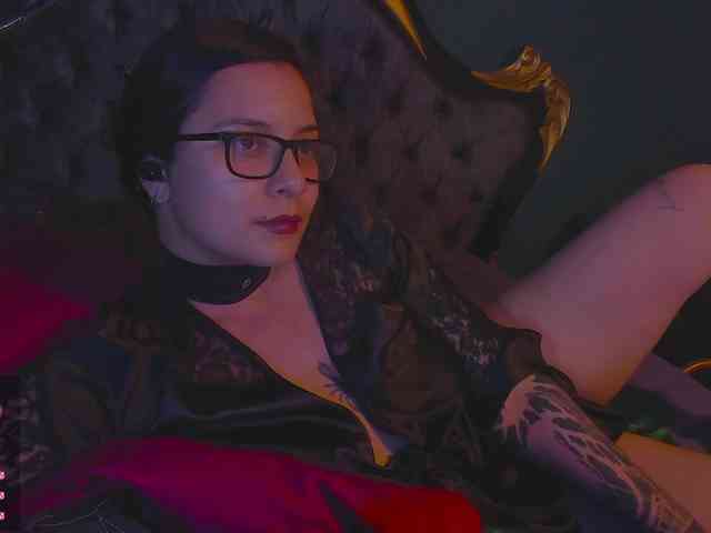Lilith_mystic webcam