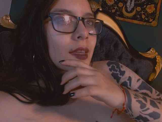 Lilith_mystic webcam