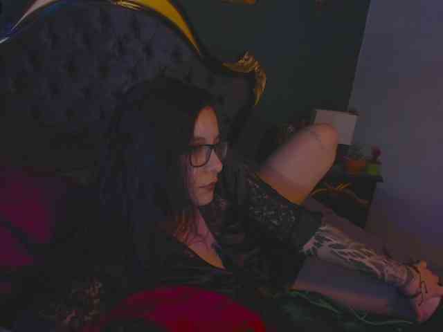 Lilith_mystic webcam