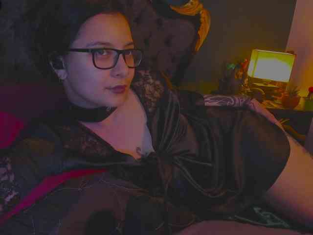 Lilith_mystic webcam