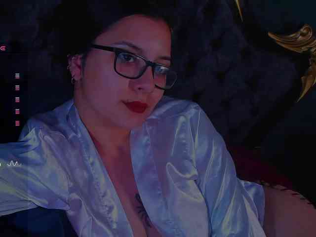 Lilith_mystic webcam