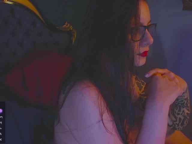 Lilith_mystic webcam