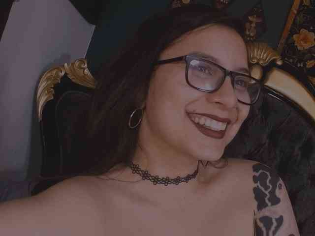 Lilith_mystic webcam