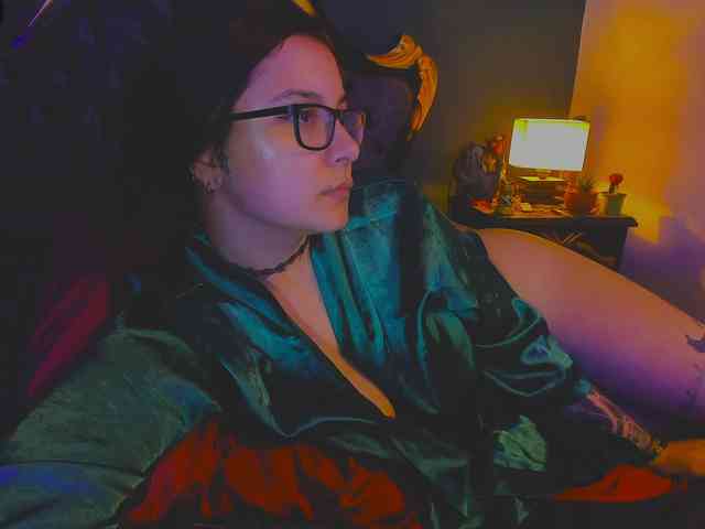 Lilith_mystic webcam