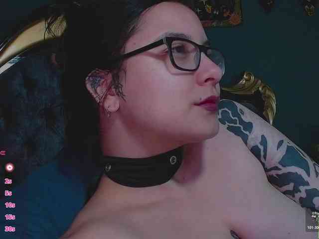 Lilith_mystic webcam