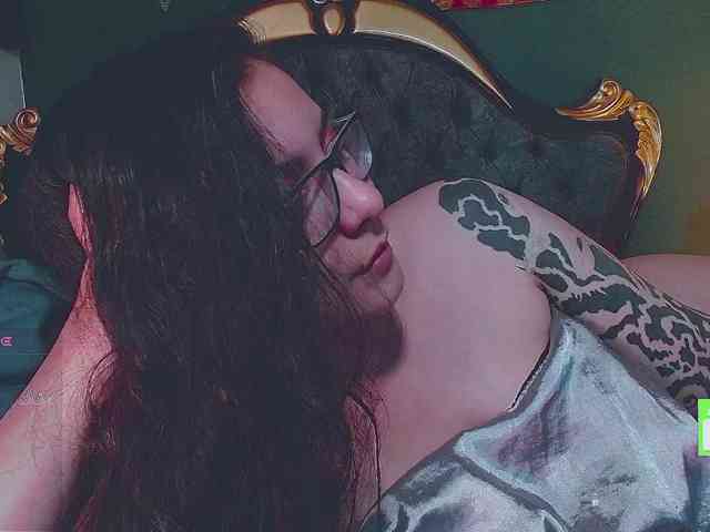 Lilith_mystic webcam