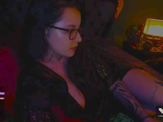 Lilith_mystic webcam