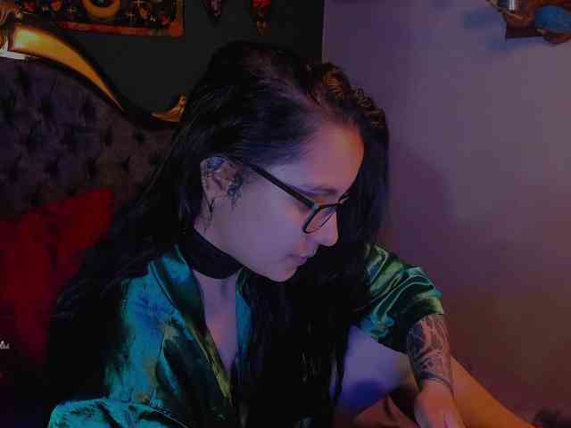 Lilith_mystic webcam