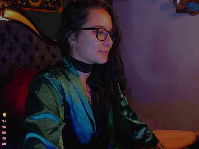 Lilith_mystic webcam