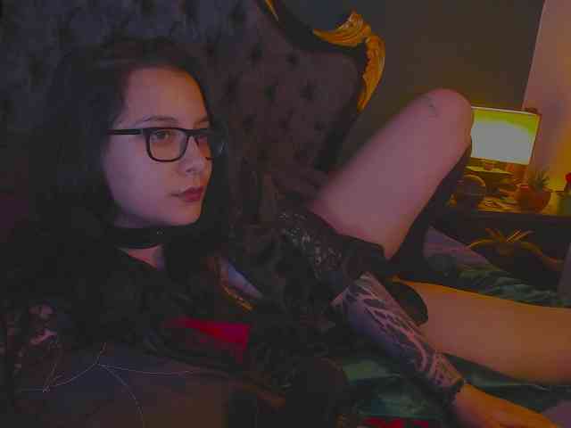 Lilith_mystic webcam