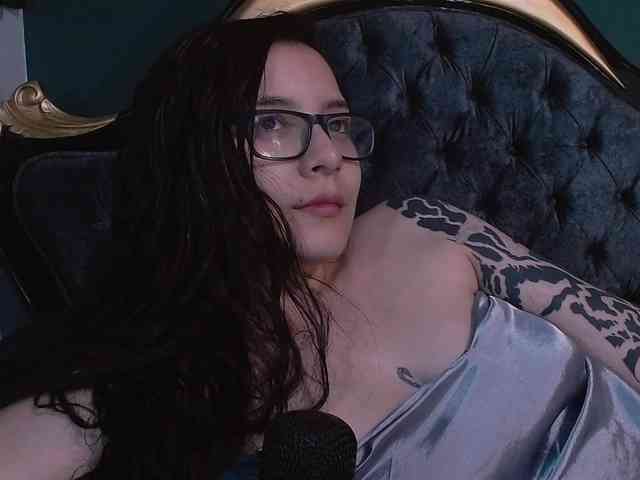 Lilith_mystic webcam