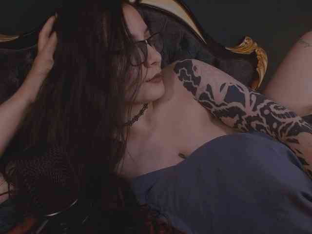 Lilith_mystic webcam