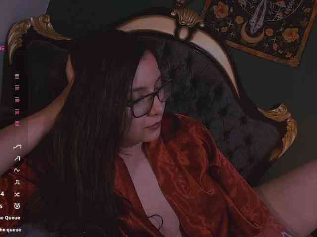 Lilith_mystic webcam