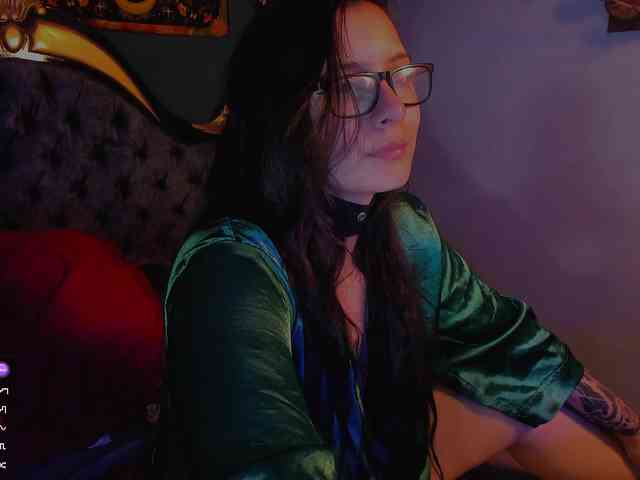 Lilith_mystic webcam