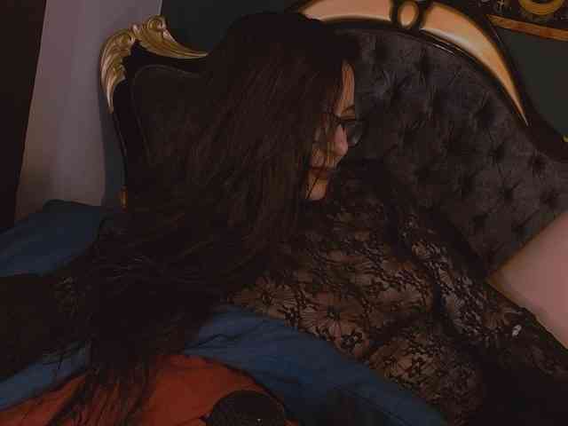 Lilith_mystic webcam