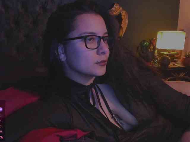 Lilith_mystic webcam