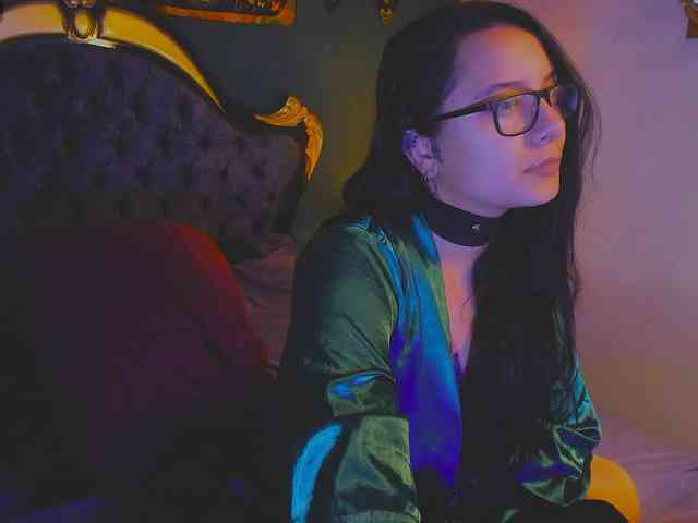 Lilith_mystic webcam