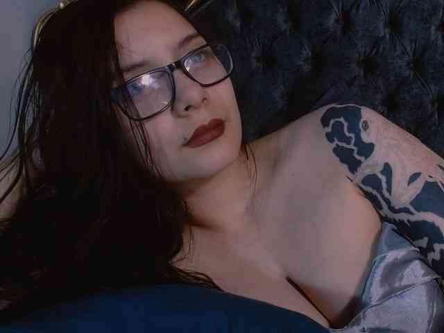 Lilith_mystic webcam
