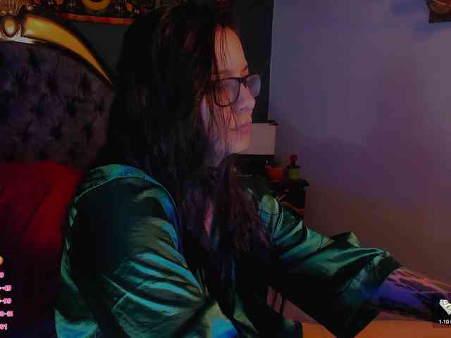 Lilith_mystic webcam