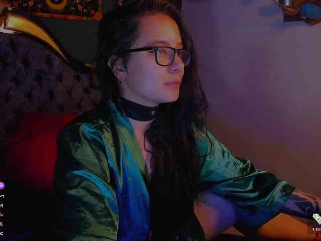 Lilith_mystic webcam