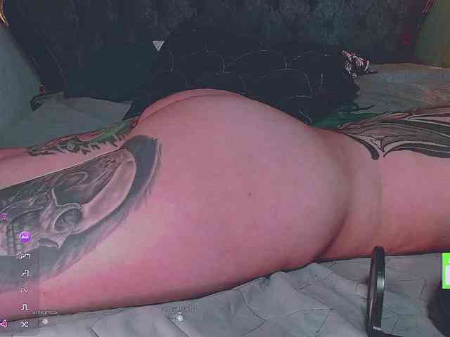 Lilith_mystic webcam