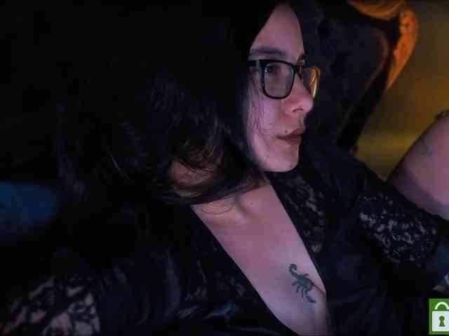 Master_lilith webcam