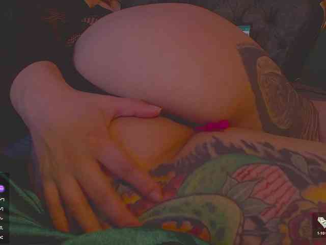 Lilith_mystic webcam