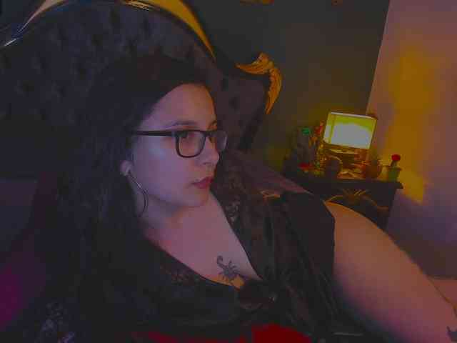 Lilith_mystic webcam