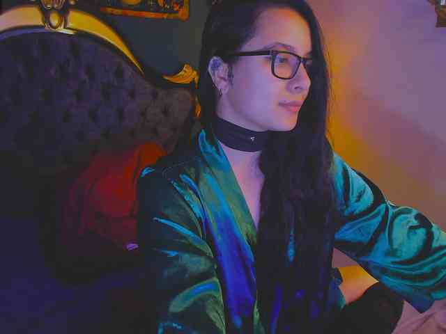 Lilith_mystic webcam