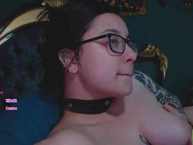 Lilith_mystic webcam