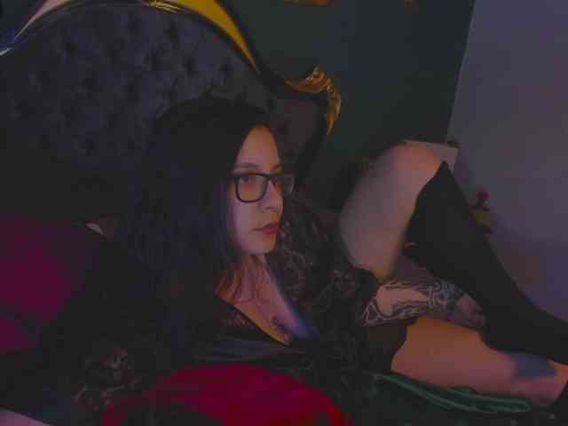 Lilith_mystic webcam