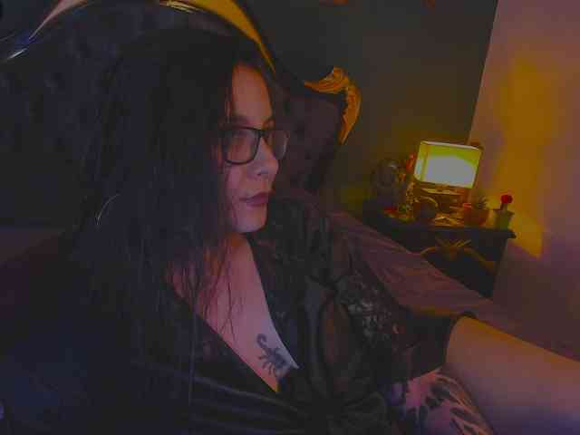 Lilith_mystic webcam