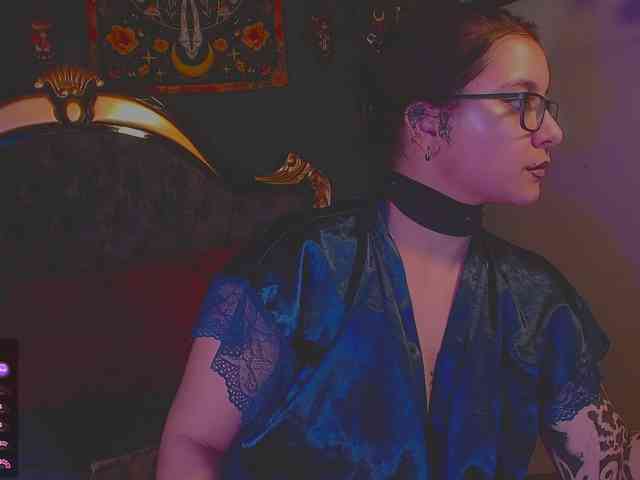 Lilith_mystic webcam