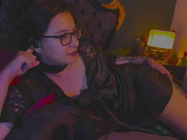 Lilith_mystic webcam