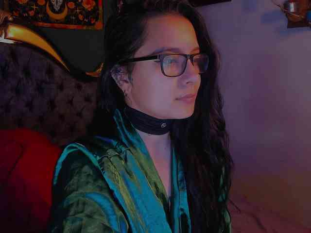 Lilith_mystic webcam