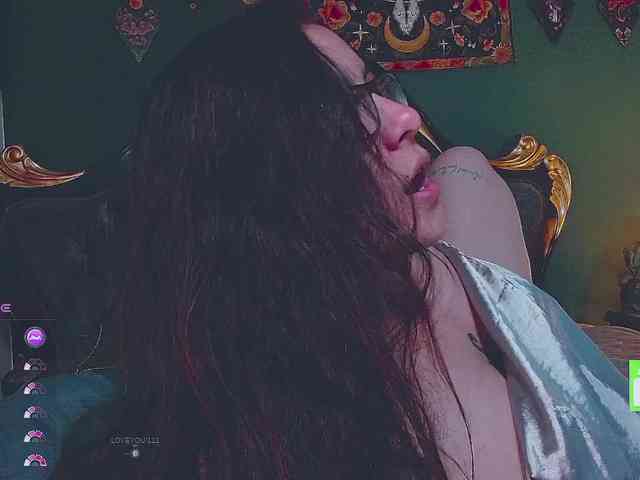 Lilith_mystic webcam